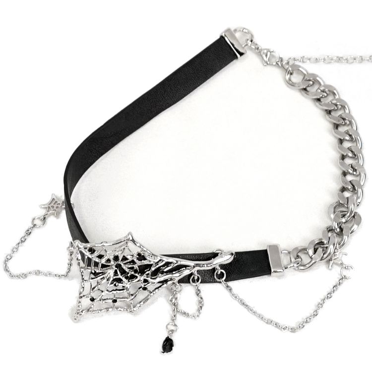 Black 'Erelieva' Choker