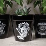 Black 'Wet Your Plants' Plant Pot