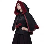 Cape 'Cassandra' Noire et Rouge